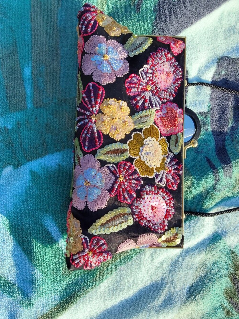 Vintage Valerie Stevens Evening Bag Black with Beautiful sequin flowers GORGEOUS - Picture 7 of 16